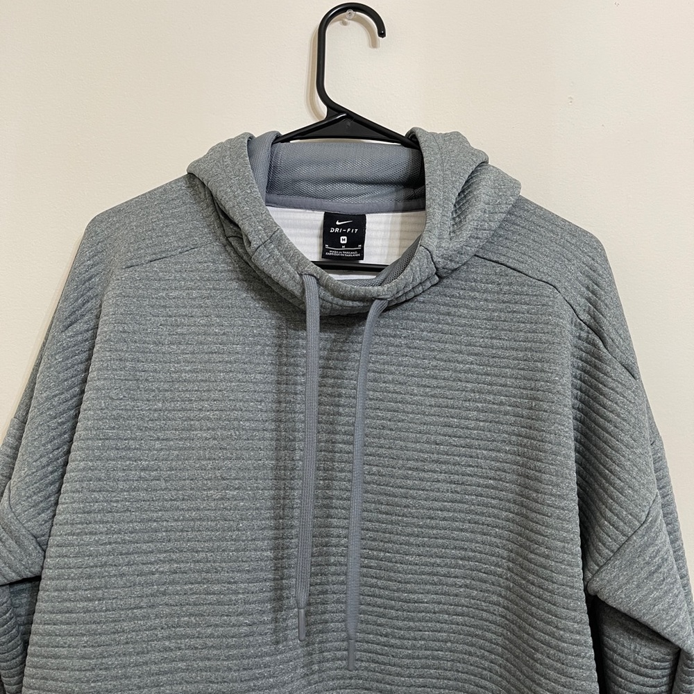 Nike - Picture 5 of 10